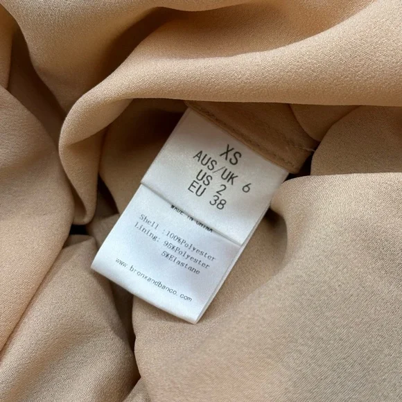 🆕 BRONX & BANCO 🧿 NWOT Midnight Embroidered Floral & Pearl Gown, Sz XS US 2 - Picture 16 of 16